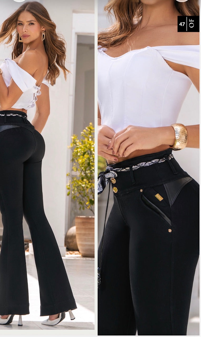 Colombian Jeans: SIMMONS