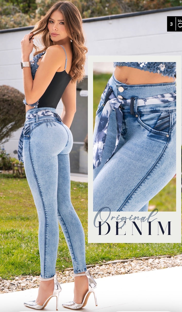 Colombian Jeans: RAVENA